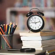 Matura 2026 datumi koledar Slovenščina esej, matematika, angleščina, geografija, fizika, kemija, filozofija, ustni izpiti, splošna matura 2026 RIC