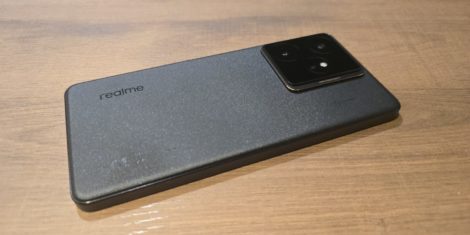 Realme GT 7 test recenzija telefona osredotočenega na moč, vzdržljivost in stabilnost  Realme GT 7 review