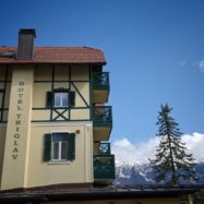Hotel Triglav Bled med razgledom dediščino in novimi turističnimi navadami
