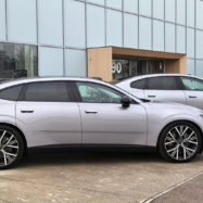 Volvo ES90  lepo, tehnološko napredno, a vprašanja ostajajo