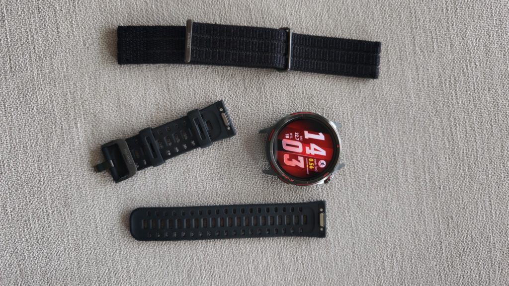 AirDry tkani pašček in velikost primerna tudi za manjša zapestja Test Huawei Watch GT Runner 2