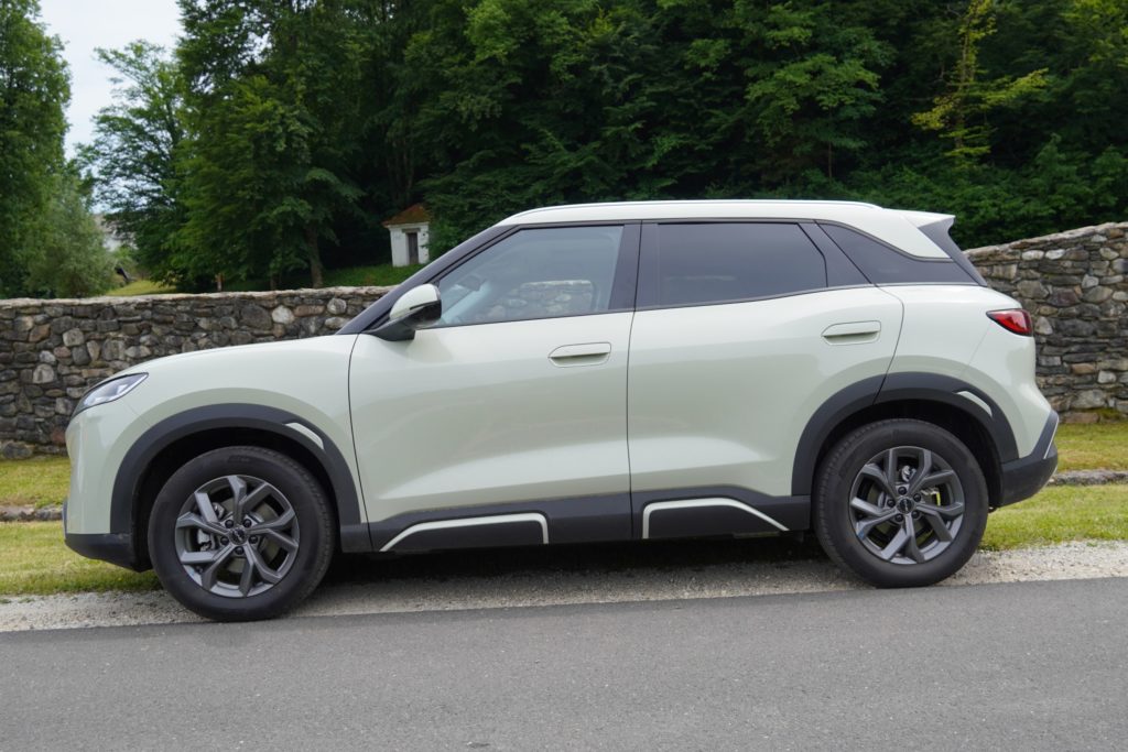 BYD Atto 2 Veliko opreme in še več opozoril