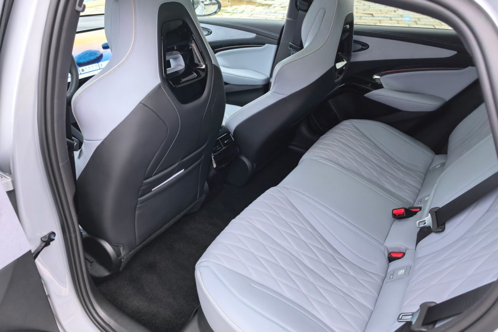 BYD Seal Prostorna kabina in manj praktičen prtljažnik