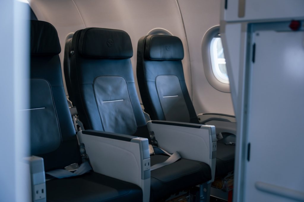 Lufthansa Airbus A320 nova notranjost letala novi sedeži