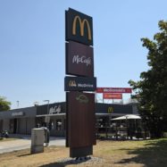 McDonald's Žito Ljubljana je prenovljen najstarejši McDonalds v Sloveniji ima zdaj tudi McCafé in izboljšan McDrive