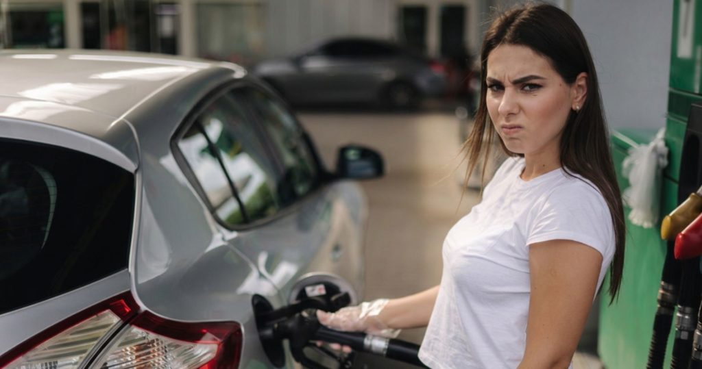 Nove cene goriva od 15. septembra 2026; Dizel z novim rekordom tik pod 2€ za liter, dražja tudi bencin in kurilno olje