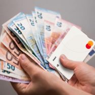 Petrol ob plačilu s kartico Mastercard omogoča tudi dvig gotovine, storitev cashback je zdaj končno tudi v Sloveniji