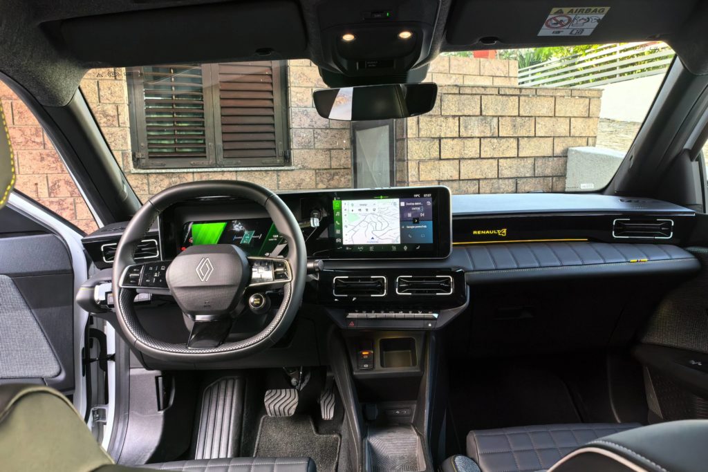Renault 4 ni električna Katrica in prav je tako