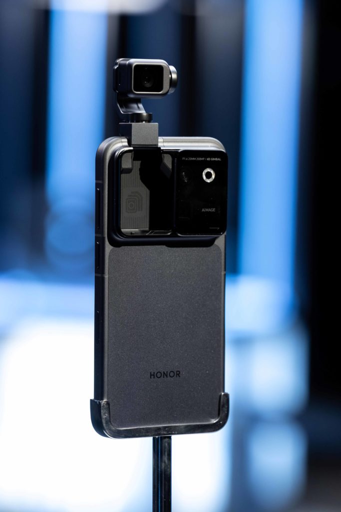 Telefon Honor Robot Phone združuje tri ARRI tehnologije 1