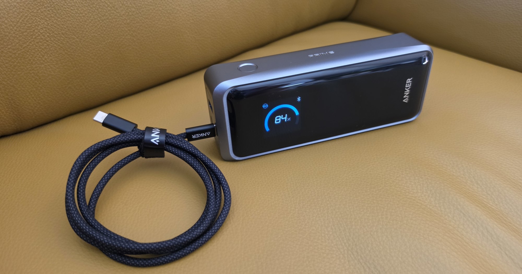 Test Anker Prime Power Bank 26K 300W skoraj 100 Wh energije, 300 W moči in polnjenje z dvema polnilcema hkrati