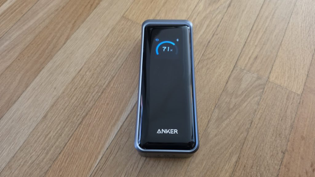 Test prenosne baterije Anker Prime Power Bank 26K 300W