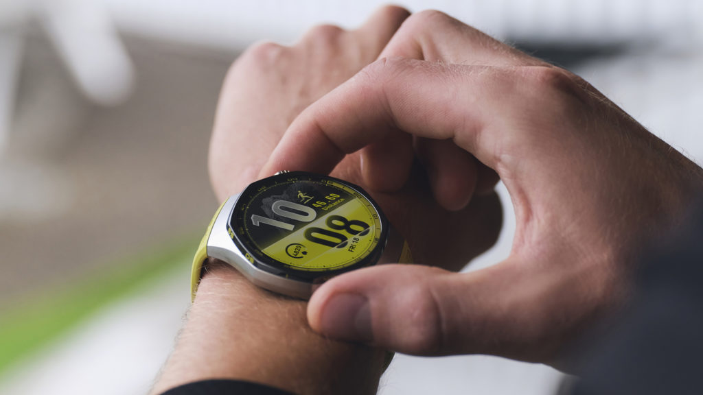 Preizkus Huawei Watch GT 7 Pro in neprekinjeno spremljanje kolesarjenja do izpraznitve baterije