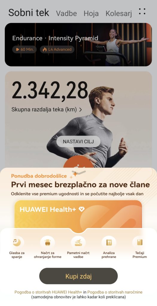 Tek v zaprtih prostorih poveže uro z redno rekreacijo