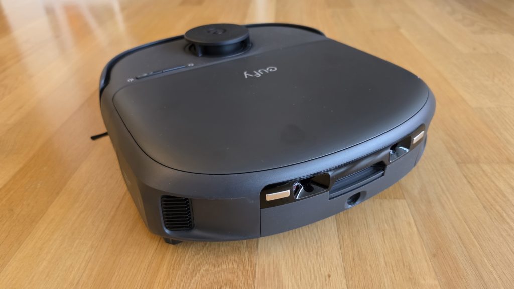 Test Anker eufy Omni C28 Kaj eufy Omni C28 ponuja v primerjavi z dražjimi robotskimi sesalniki